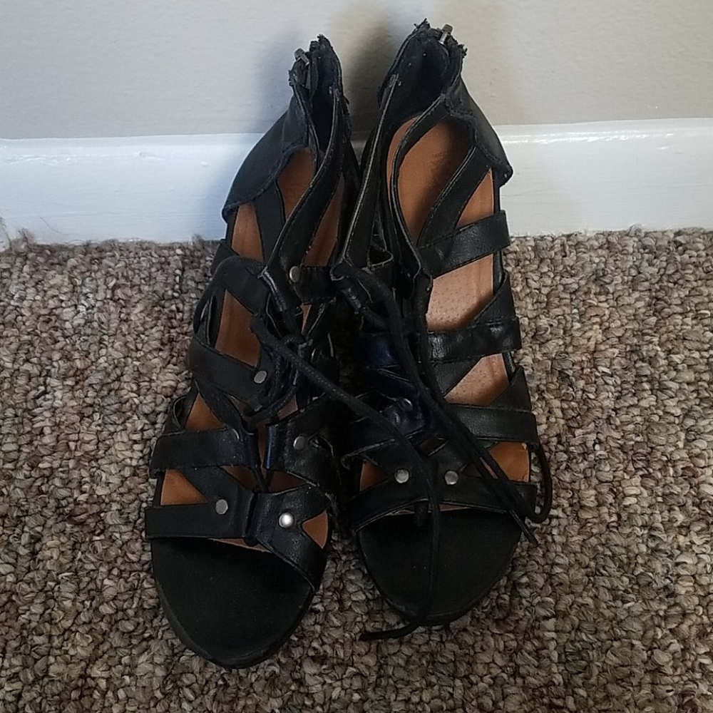 Mossimo Heels